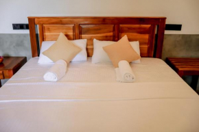 Sea Breeze Place Hiriketiya